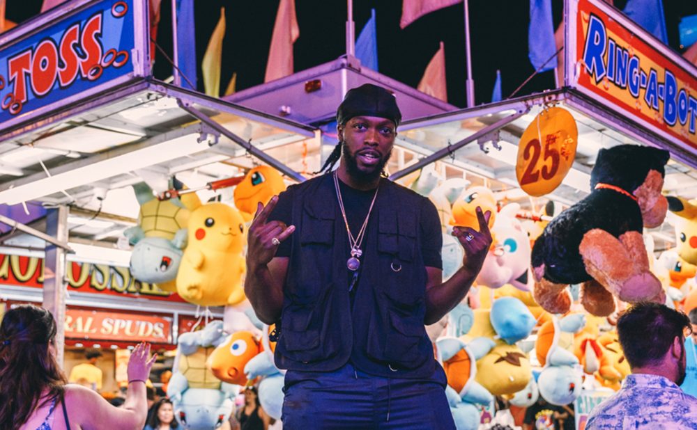 Notifi posing at carnival