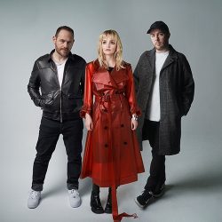 CHVRCHES band members