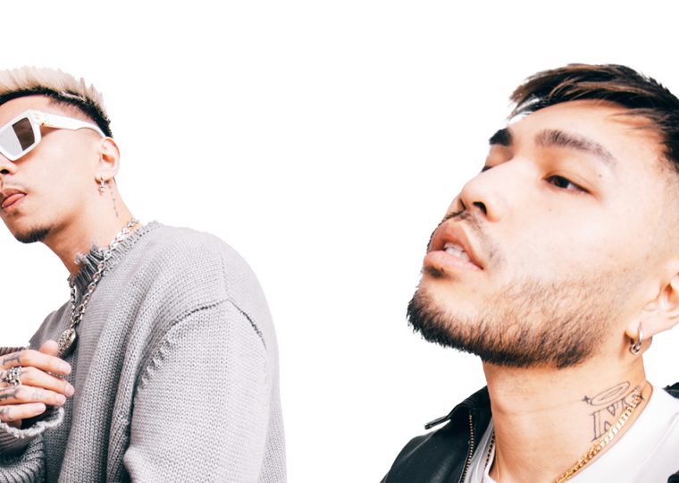 Manila Grey bandmates posing