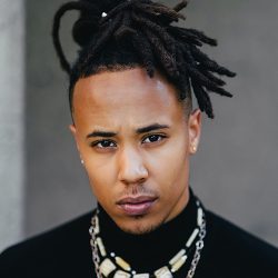 Zach Zoya headshot