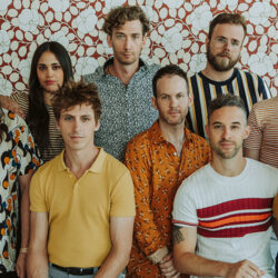 Partial photo of Dwayne Gretzky band.